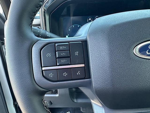 New 2026 Ford F350 Lariat w/ Black Appearance Package image 22