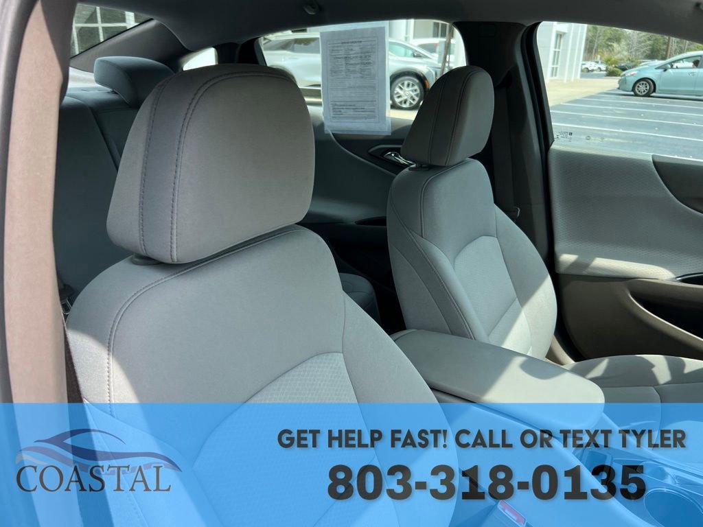Used 2022 Chevrolet Malibu LS w/ Driver Confidence Package image 26