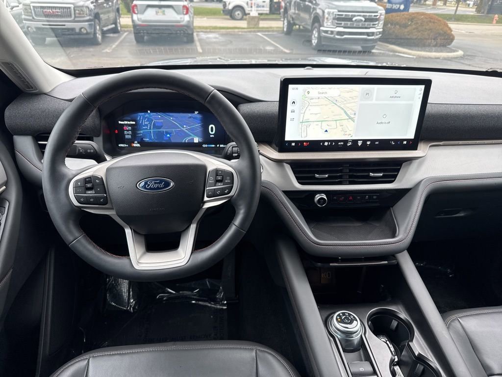 New 2025 Ford Explorer Active w/ Active Comfort Package image 14