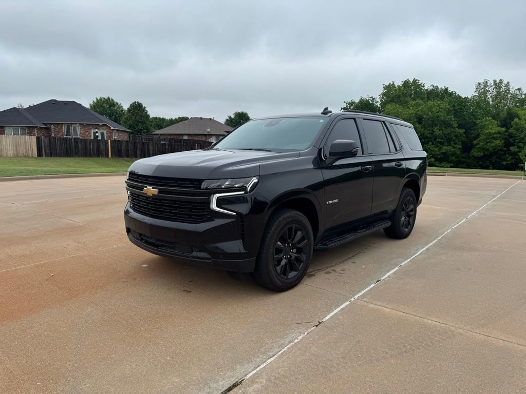 Certified 2024 Chevrolet Tahoe LT w/ Luxury Package RWD image 1
