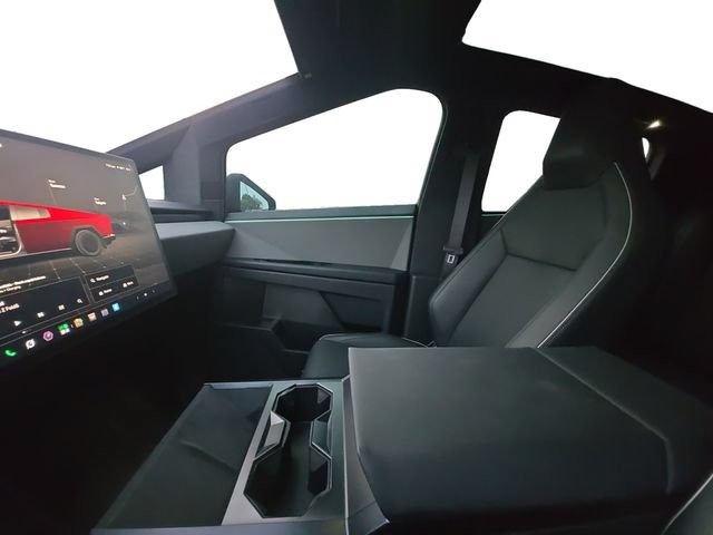 Used 2024 Tesla Cybertruck AWD Crew Cab image 10