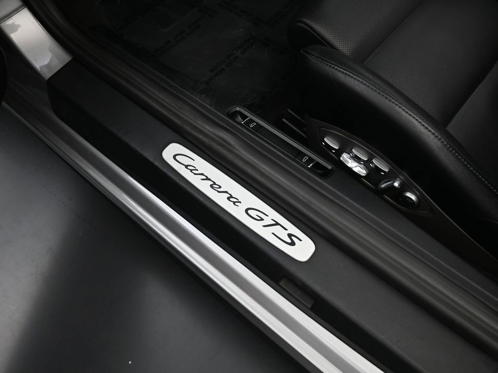 Used 2016 Porsche 911 Carrera GTS image 27