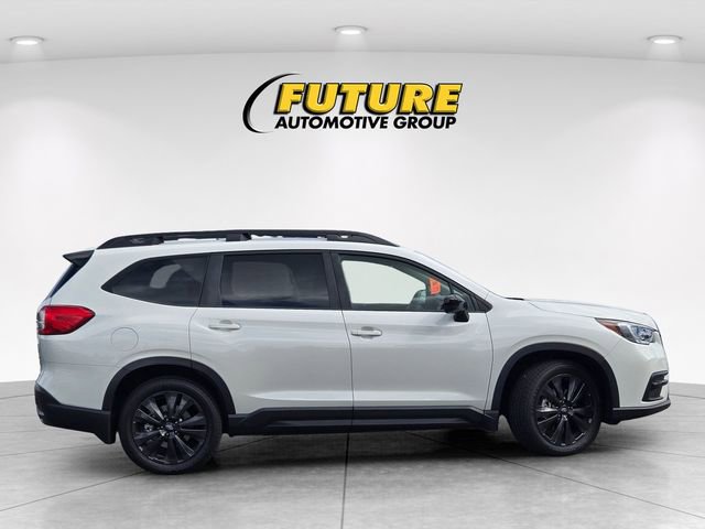 Used 2022 Subaru Ascent Onyx Edition image 3