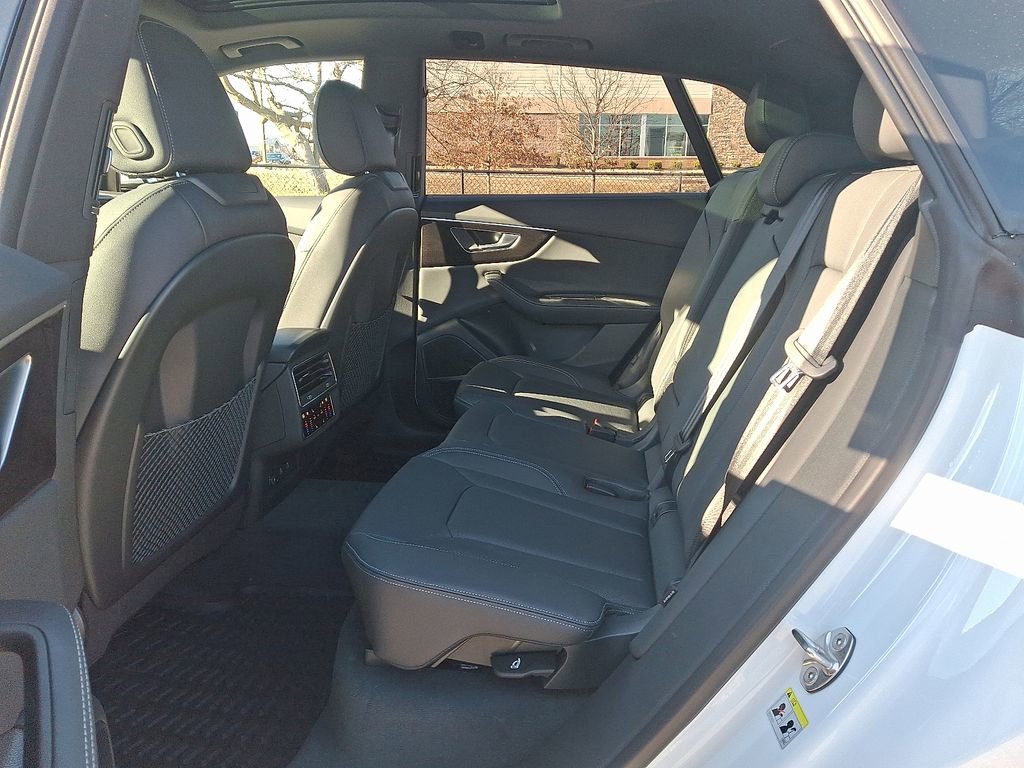 New 2026 Audi Q8 Premium Plus image 5