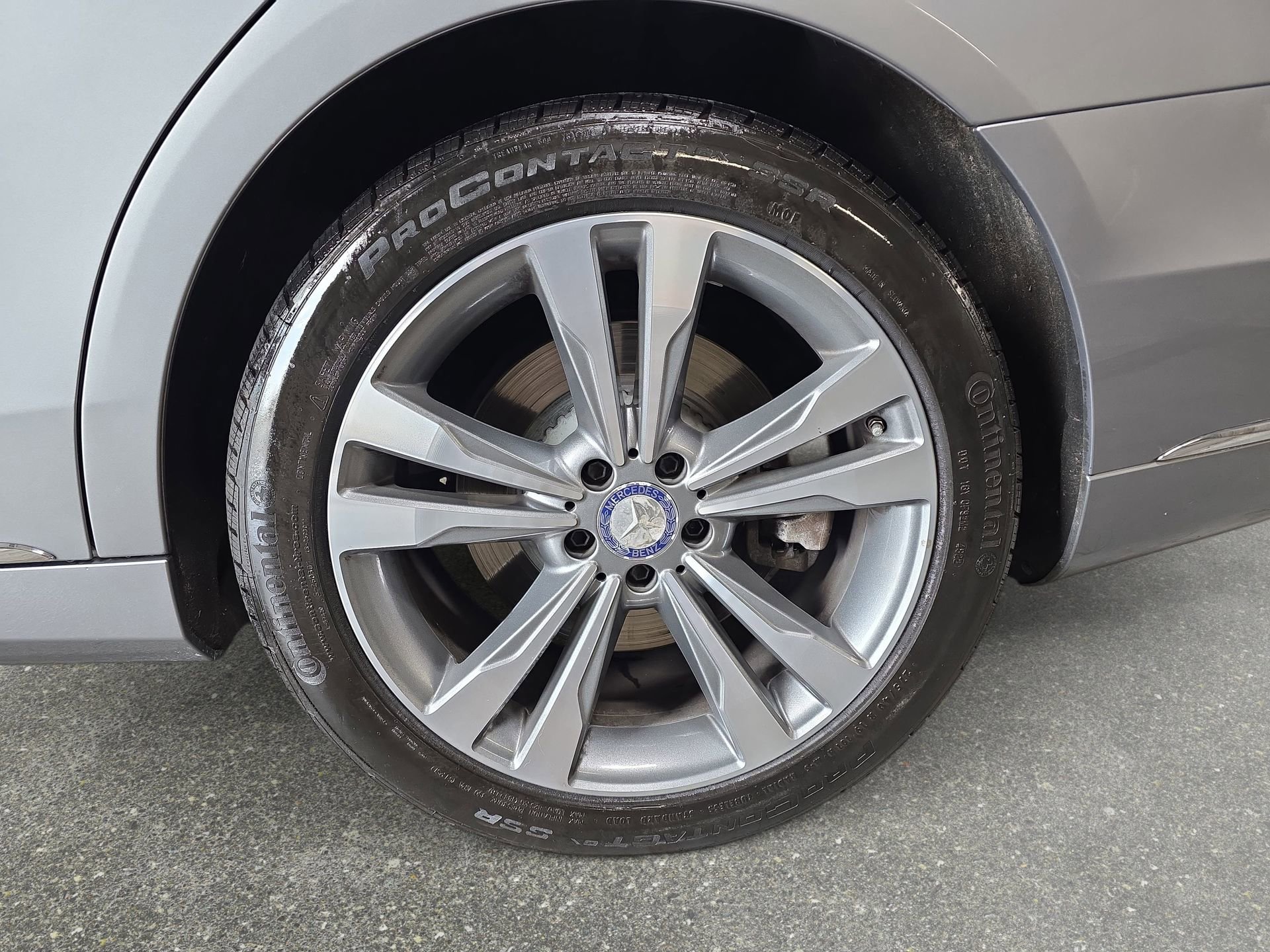 Used 2015 Mercedes-Benz S 550 4MATIC Sedan image 31