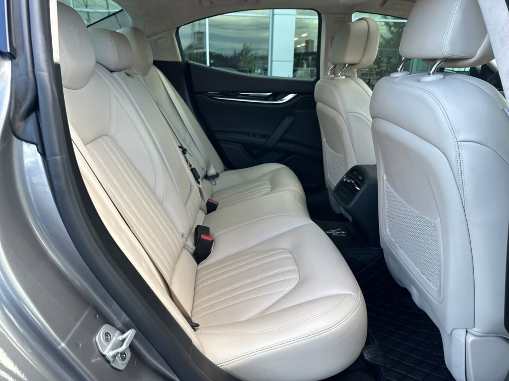 Used 2018 Maserati Ghibli S GranLusso image 15