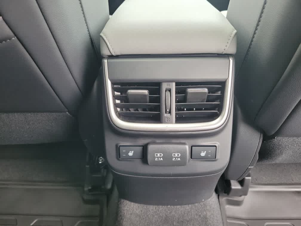 Used 2021 Subaru Outback Limited AWD/4WD image 33