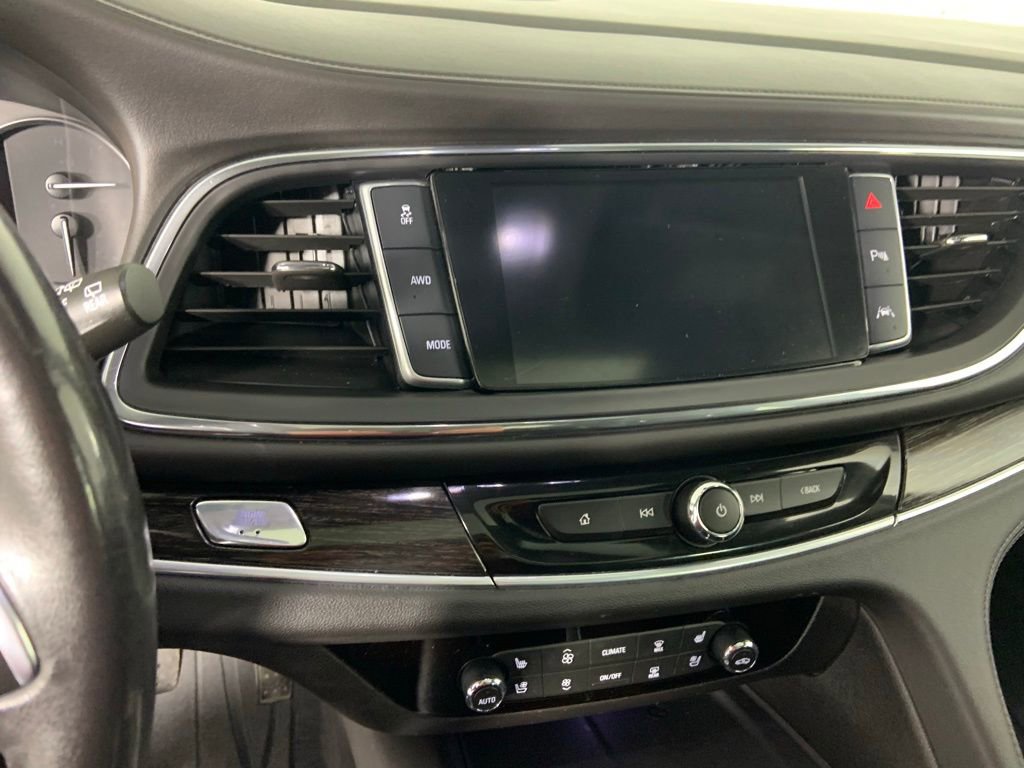 Used 2021 Buick Enclave Avenir w/ Avenir Technology Package image 30