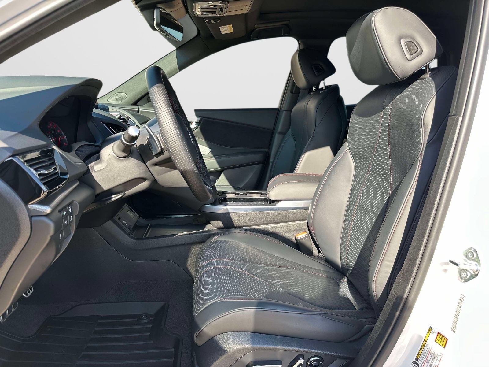 Certified 2026 Acura RDX w/ Advance Package AWD/4WD image 14