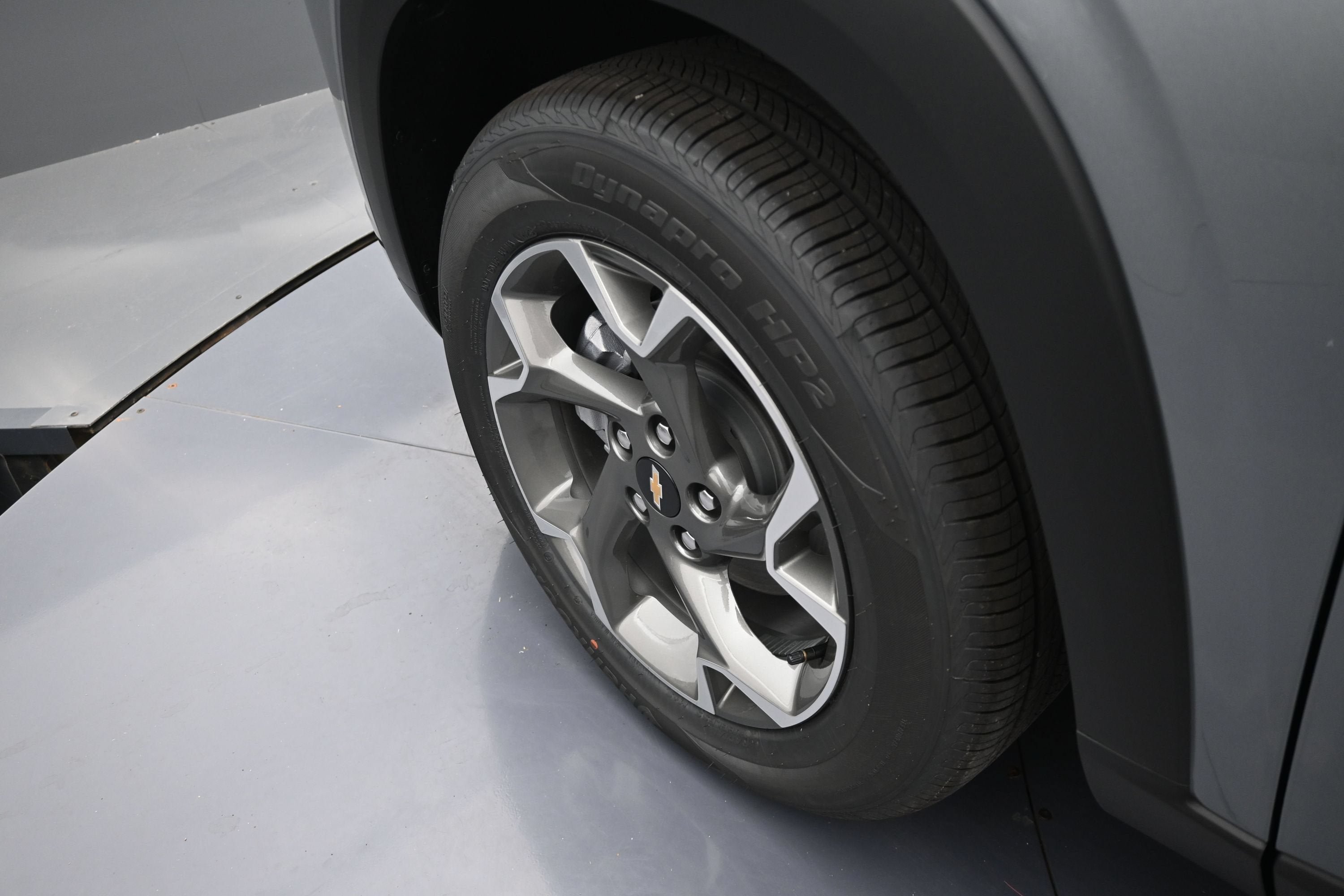 New 2026 Chevrolet Trax LT w/ Driver Confidence Package FWD image 31