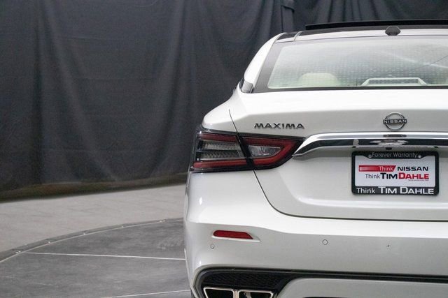 Used 2023 Nissan Maxima Platinum image 12
