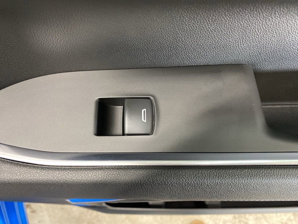 New 2025 Chevrolet Silverado 1500 LT image 25