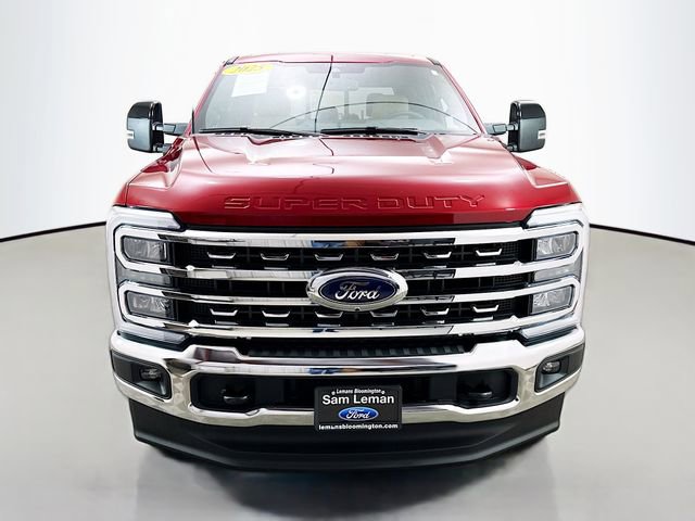 Used 2025 Ford F250 Lariat image 2