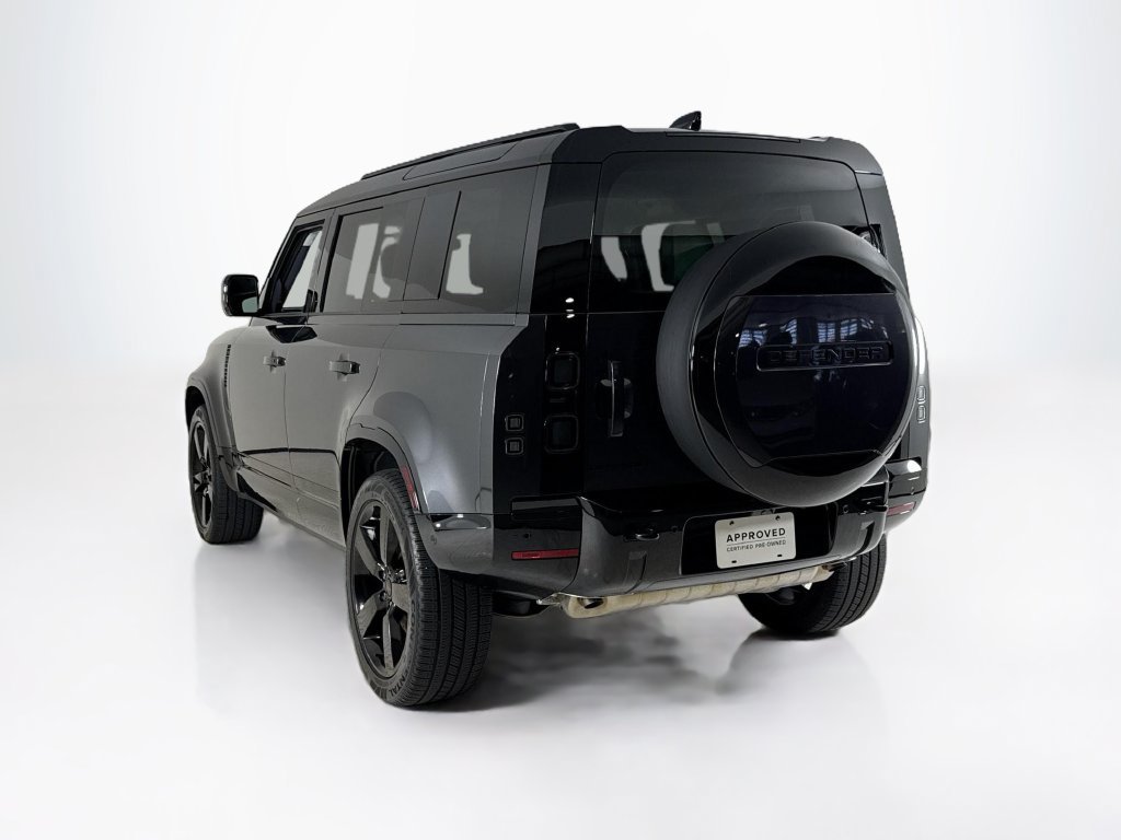 Used 2026 Land Rover Defender 110 X-Dynamic SE AWD/4WD image 3