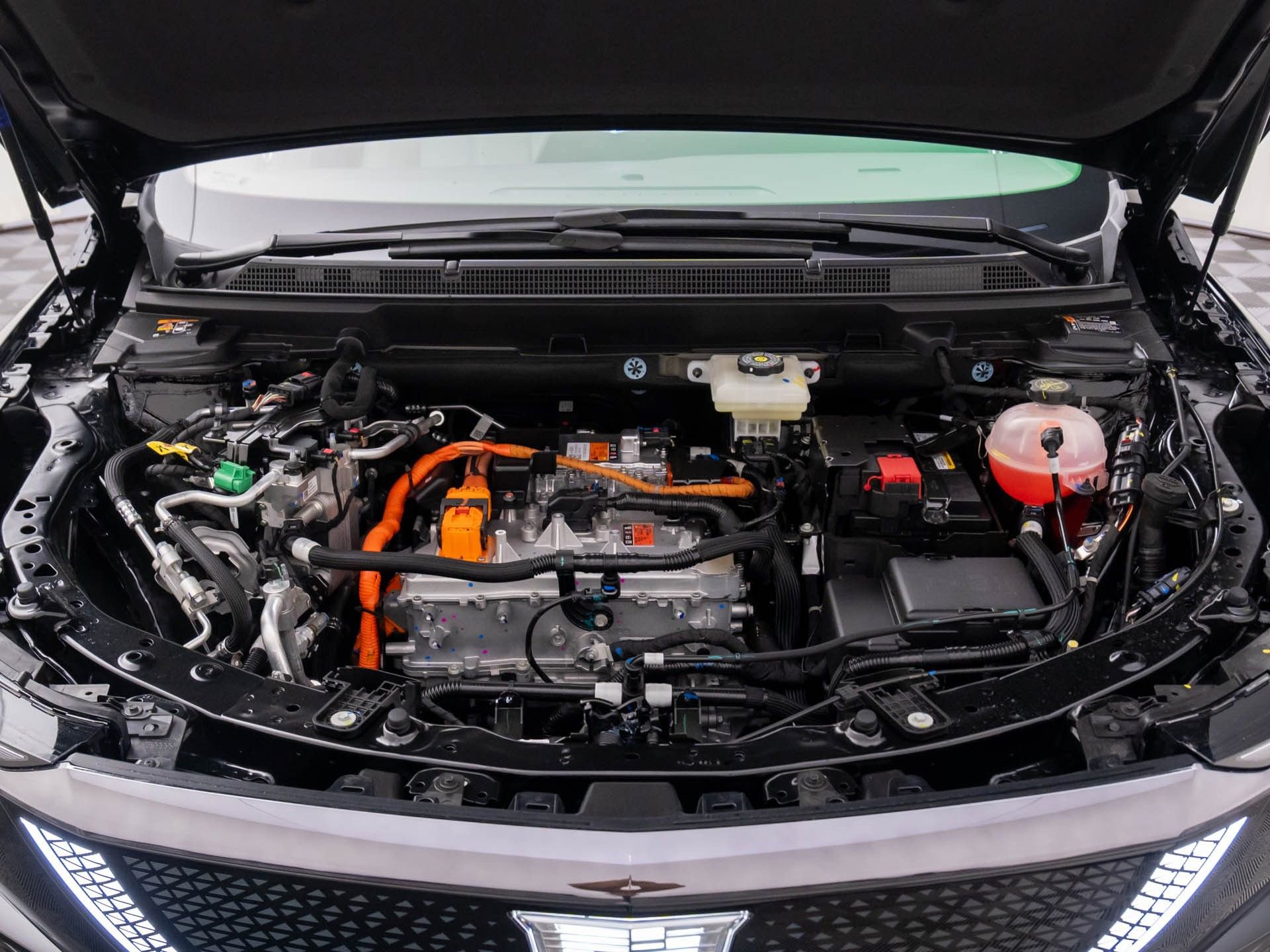 New 2026 Cadillac Optiq Sport 1 image 33