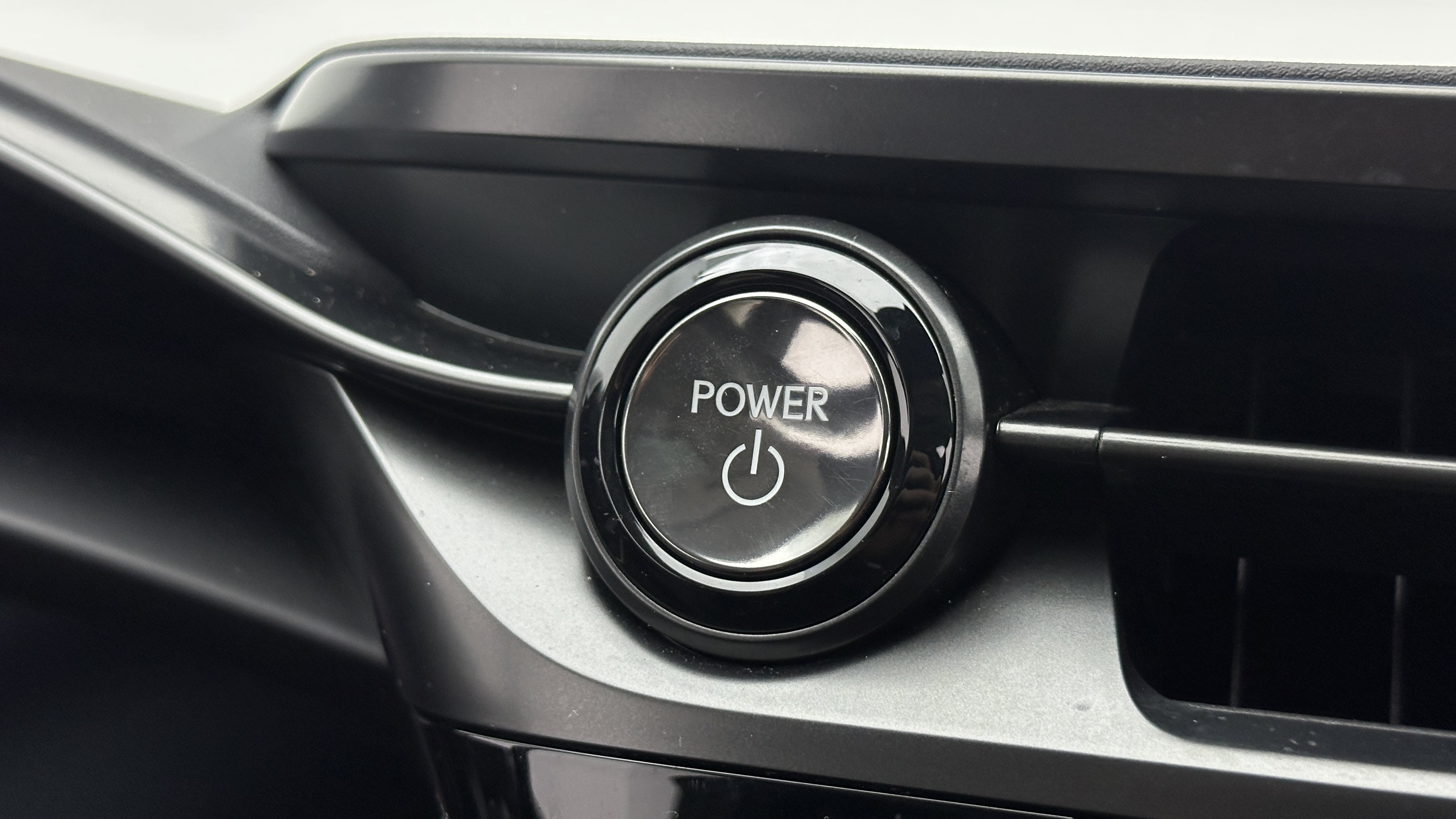 Used 2025 Lexus RZ 300e w/ Accessory Package (Z2) FWD image 24