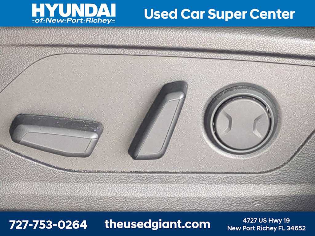 Certified 2025 Hyundai Tucson SEL FWD image 22