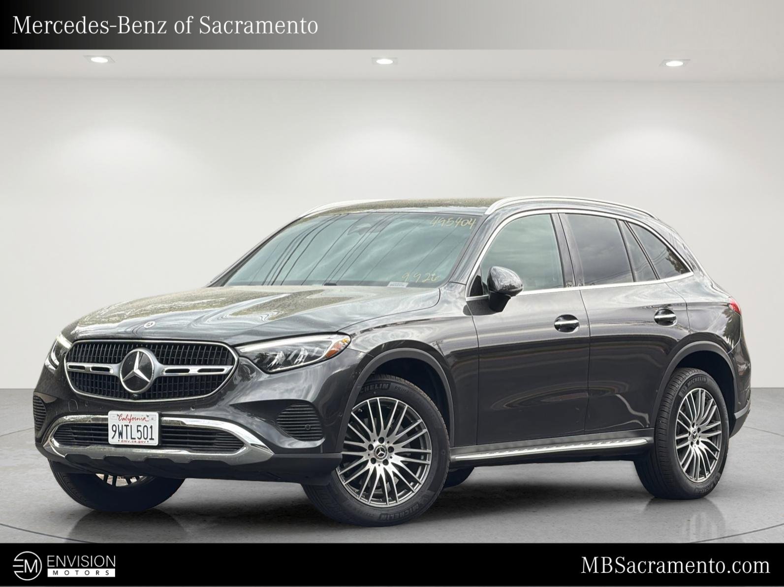 Used 2026 Mercedes-Benz GLC 300 image 1