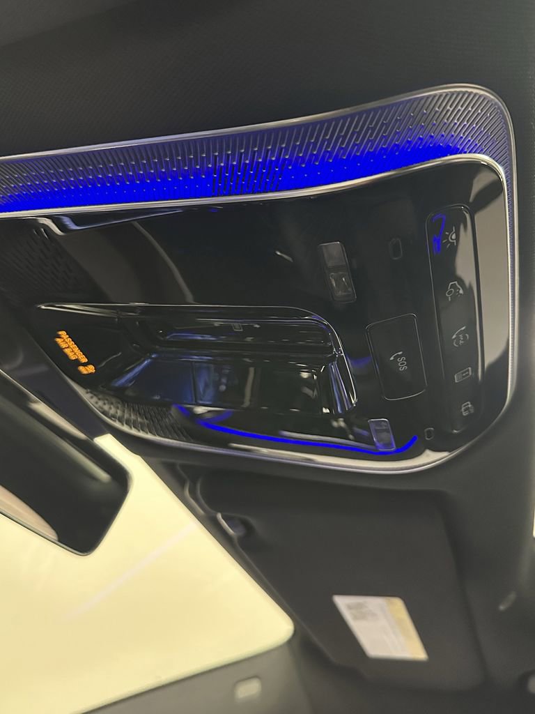 Certified 2025 Mercedes-Benz S 580e 4MATIC Sedan image 33