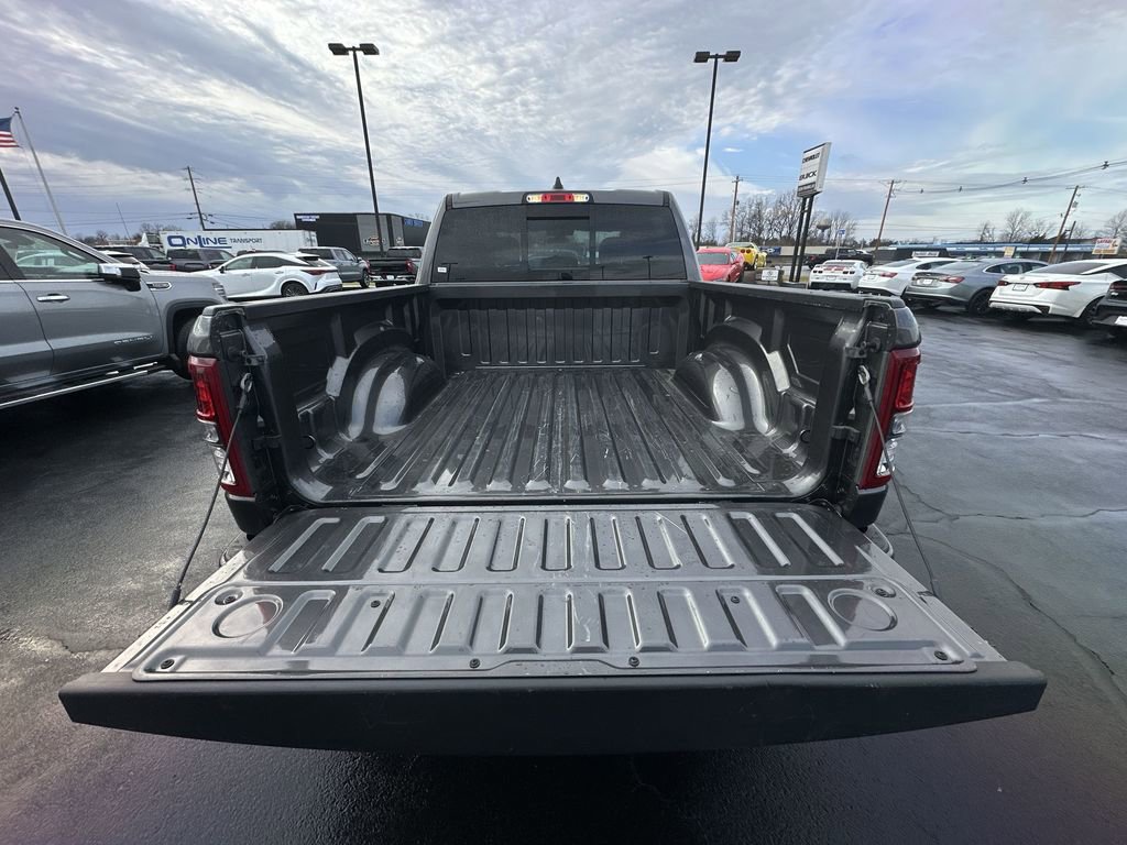 Used 2024 RAM 1500 Tradesman w/ Night Edition image 22
