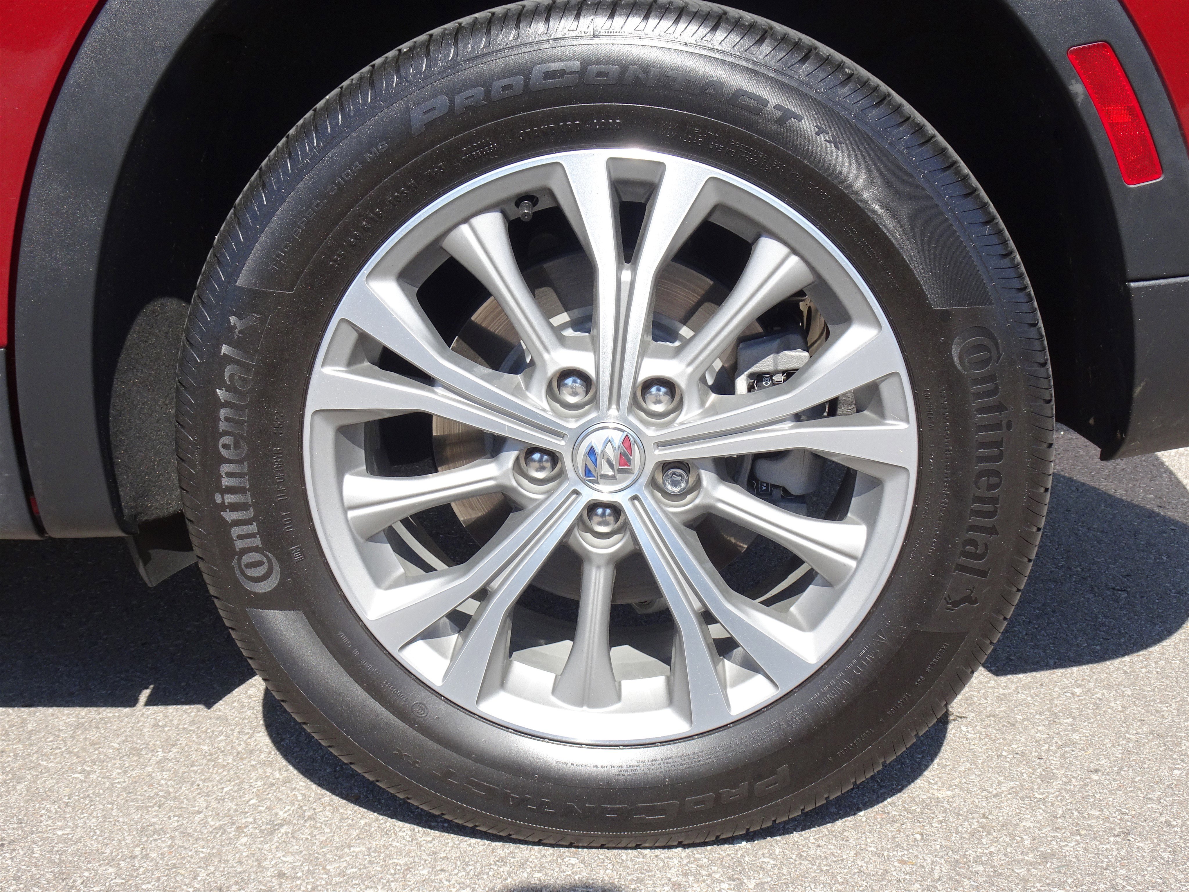 Used 2022 Buick Envision Preferred image 27