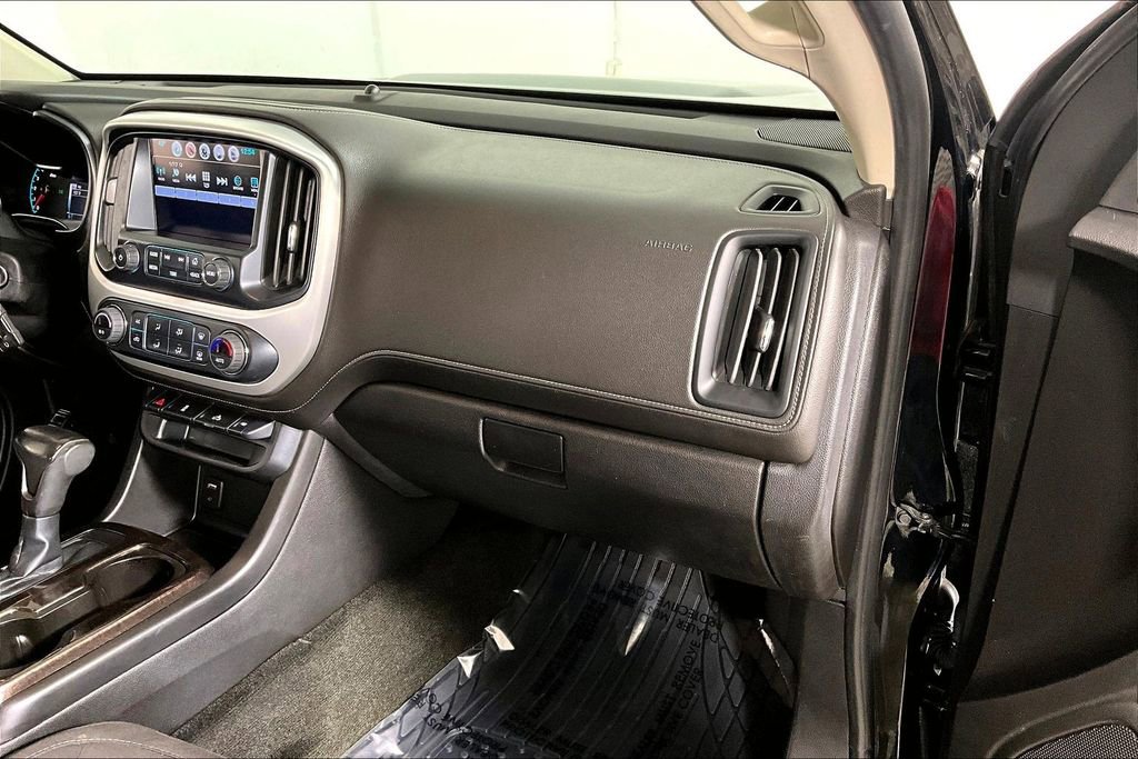 Used 2018 GMC Canyon SLE w/ SLE Convenience Package image 16
