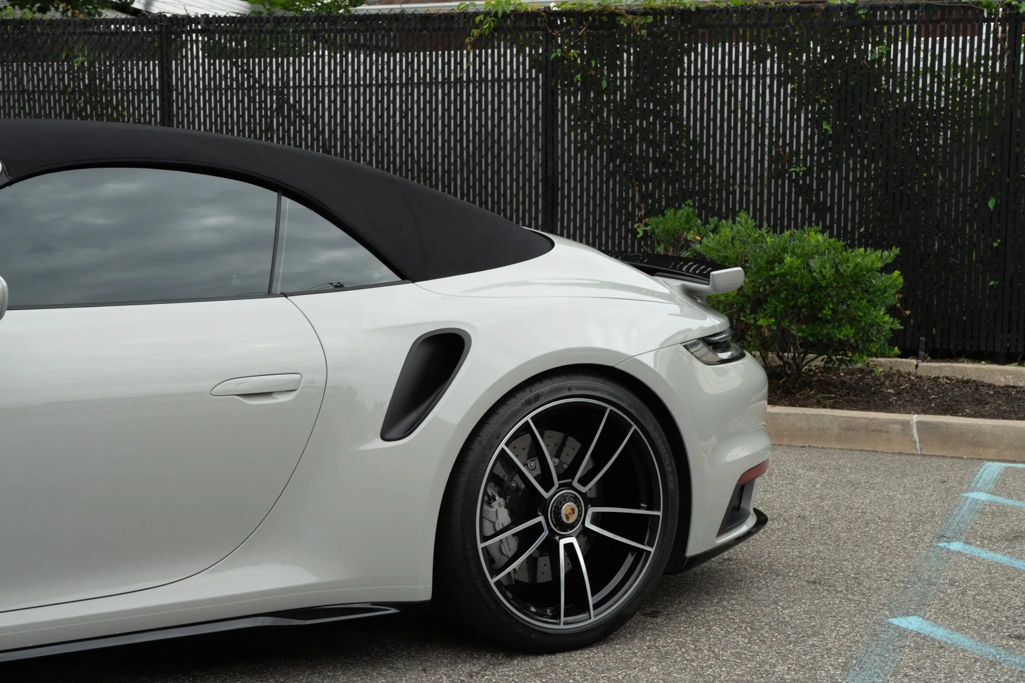 Used 2024 Porsche 911 Cabriolet AWD/4WD image 67
