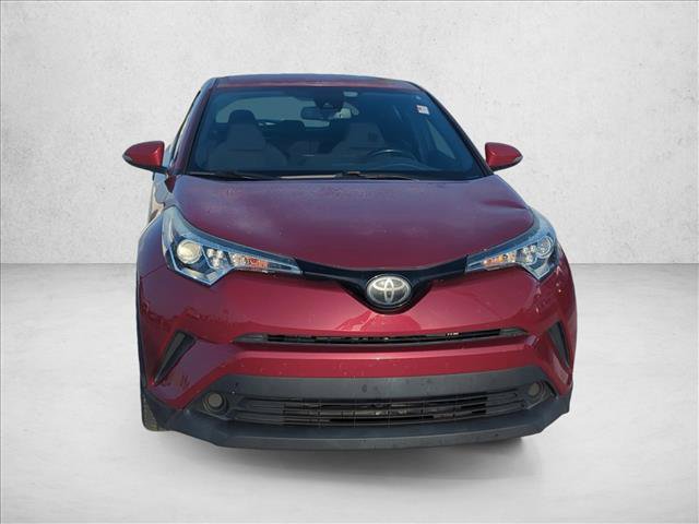 Used 2018 Toyota C-HR XLE FWD image 3