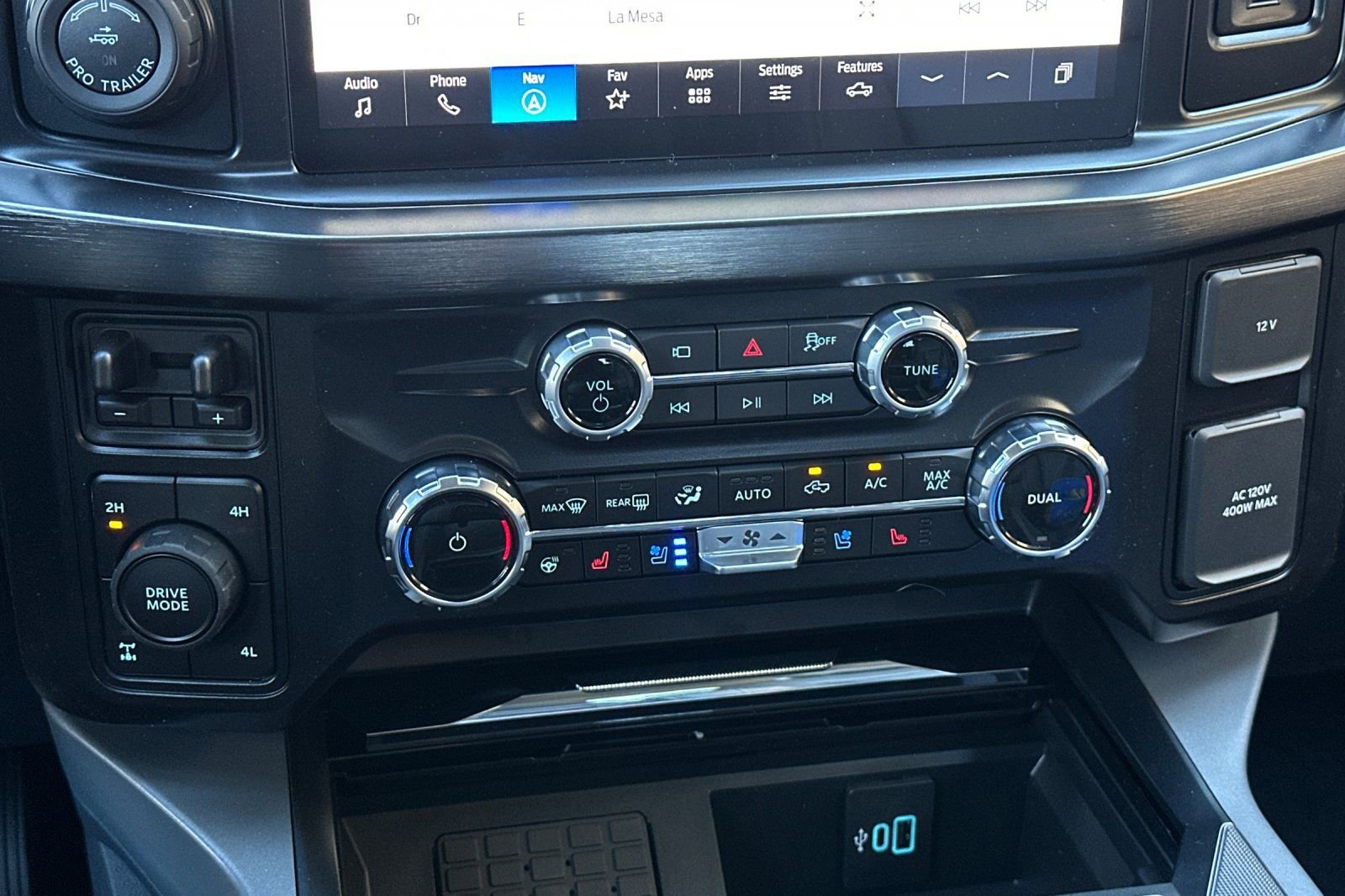 New 2026 Ford F250 Lariat w/ Lariat Ultimate Package image 19