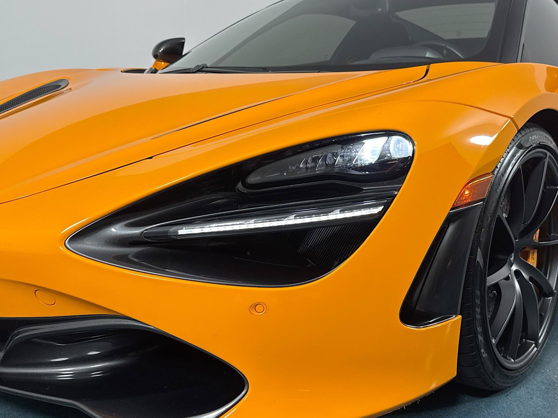 Used 2022 McLaren 720S Spider RWD image 43