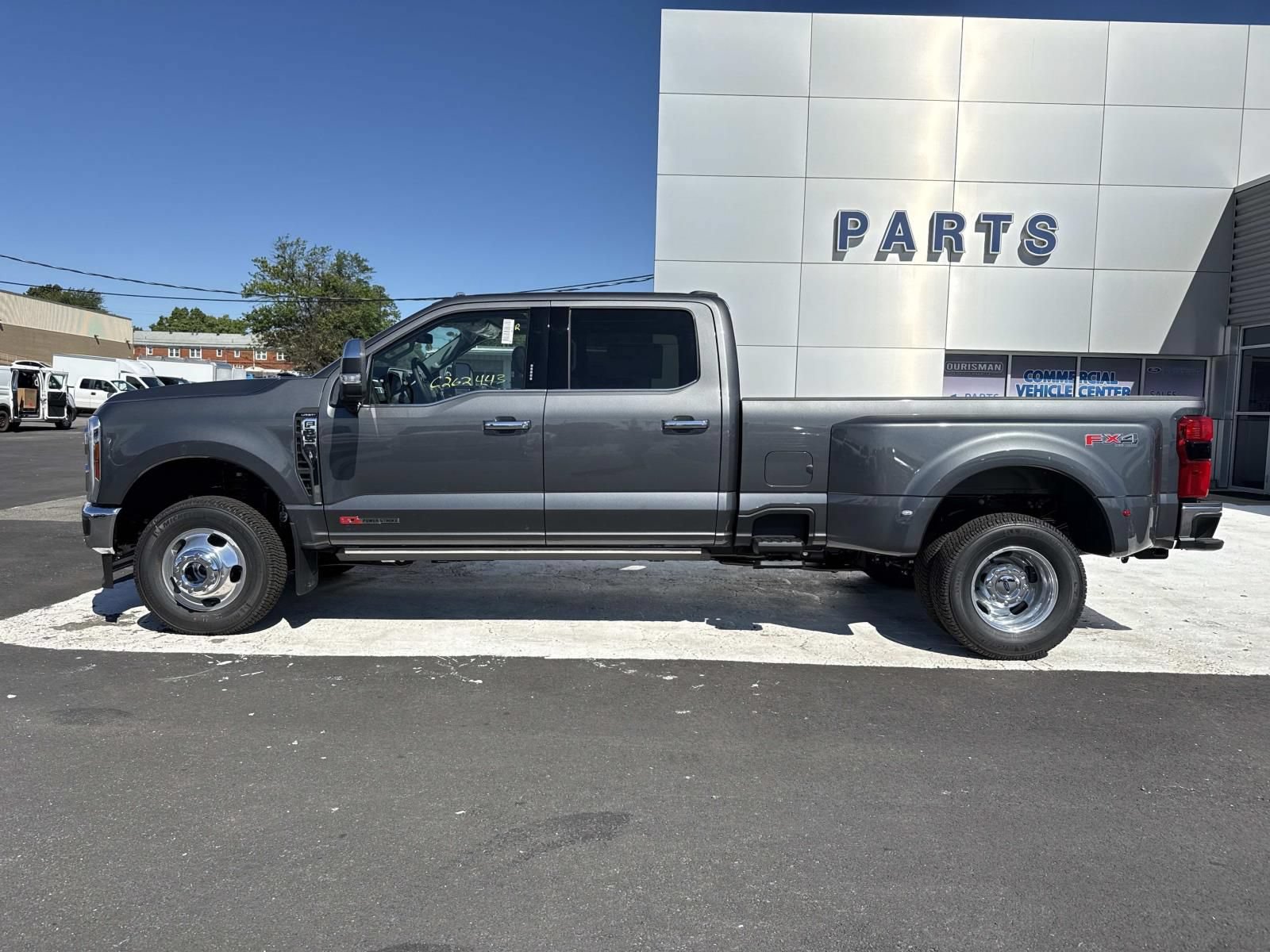 New 2026 Ford F350 Lariat w/ Lariat Ultimate Package AWD/4WD image 6