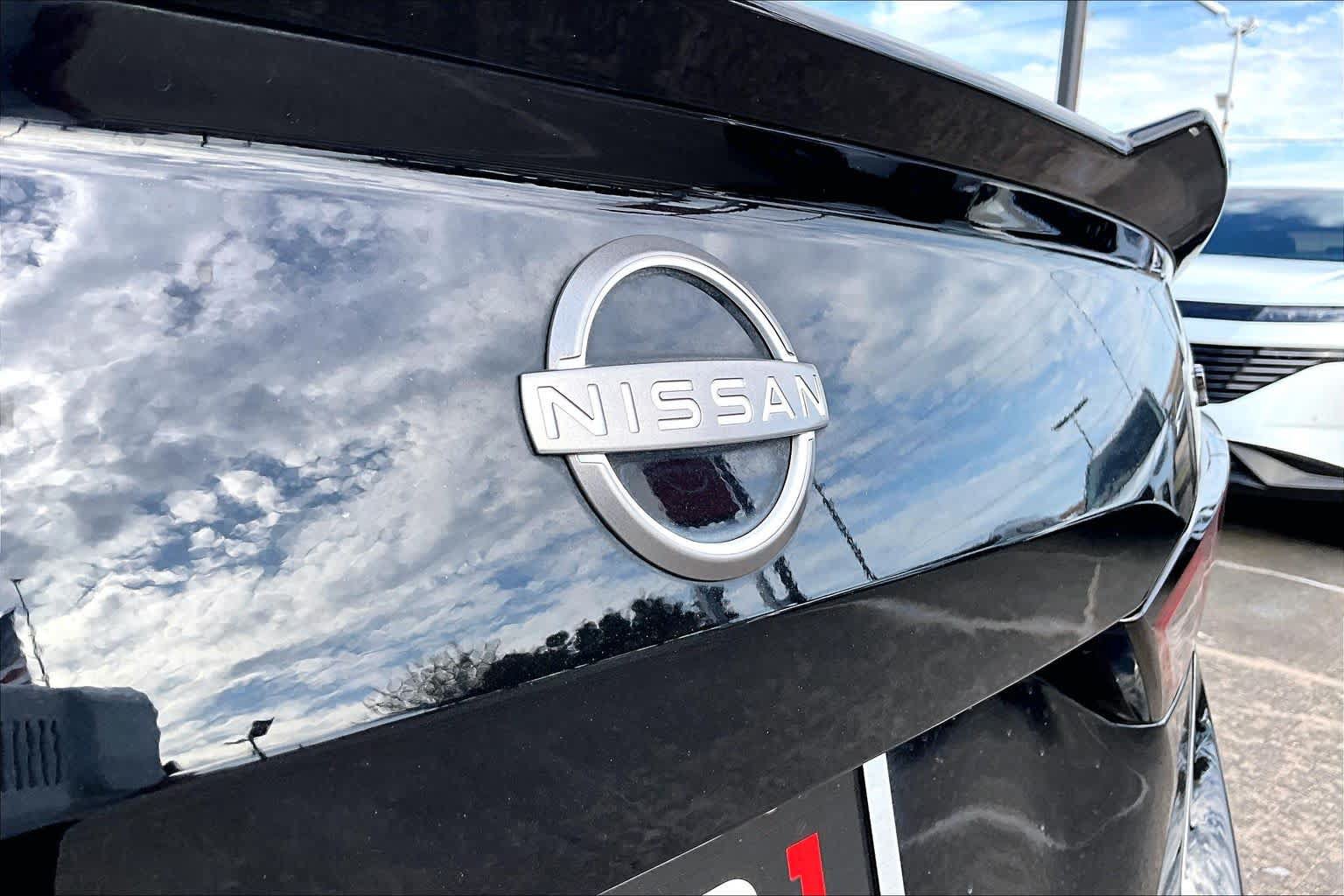 Certified 2024 Nissan Altima 2.5 SR w/ SR Premium Package FWD image 10