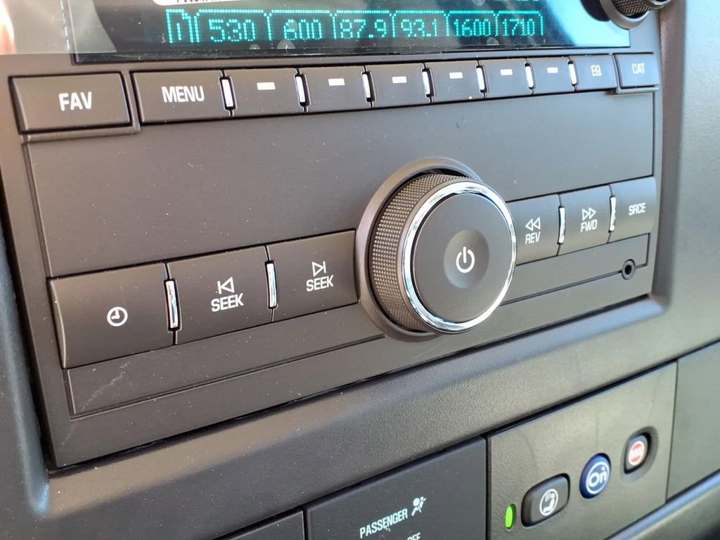 New 2026 Chevrolet Express 2500 Extended w/ Driver Convenience Package RWD image 24