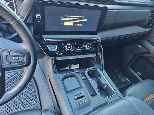 Used 2024 GMC Sierra 2500 AT4 w/ Technology Package AWD/4WD image 33