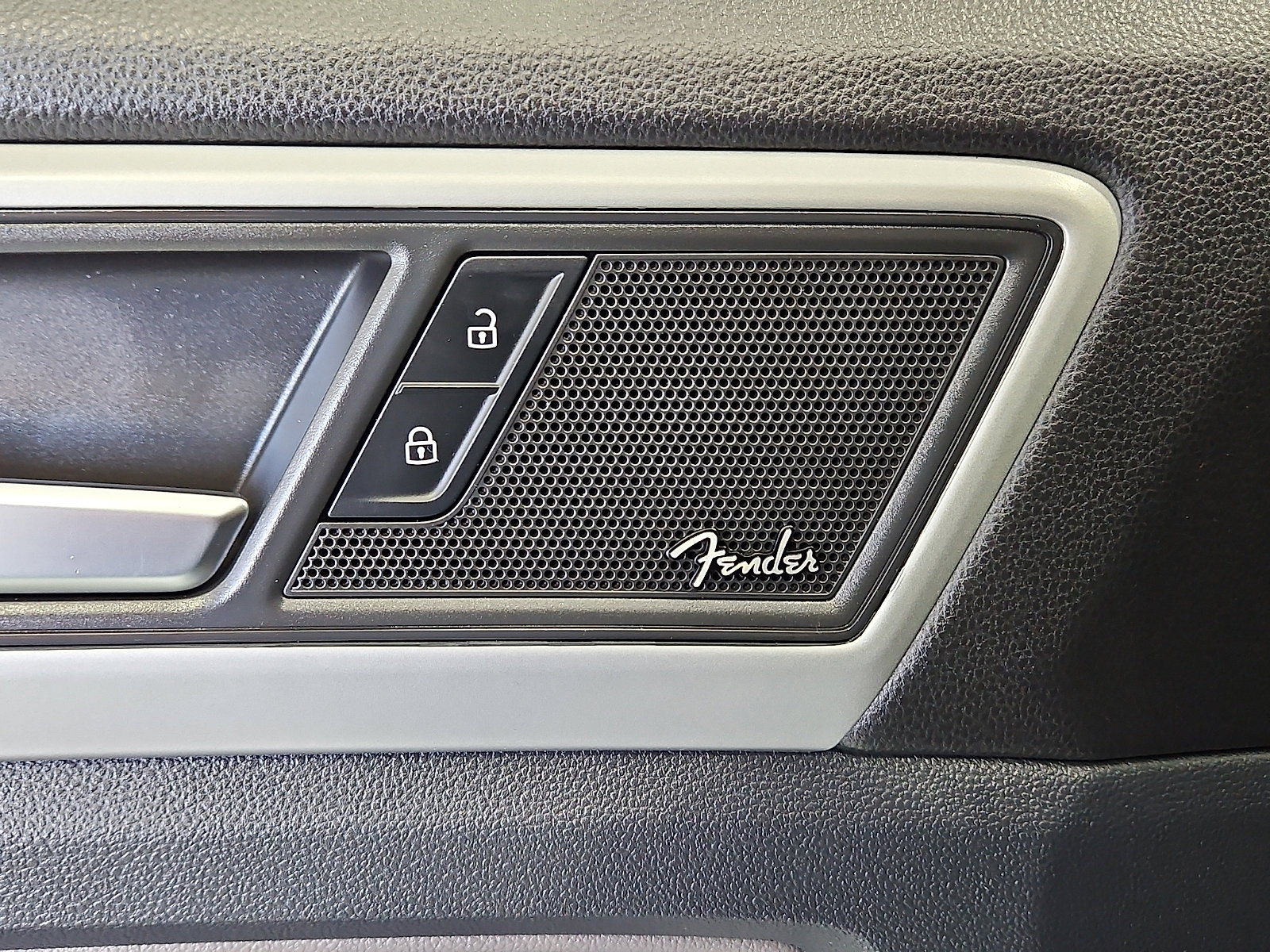 Certified 2022 Volkswagen Atlas SEL Premium image 17