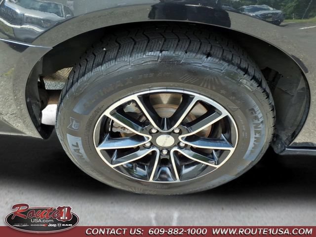 Used 2016 Dodge Grand Caravan SE FWD image 17