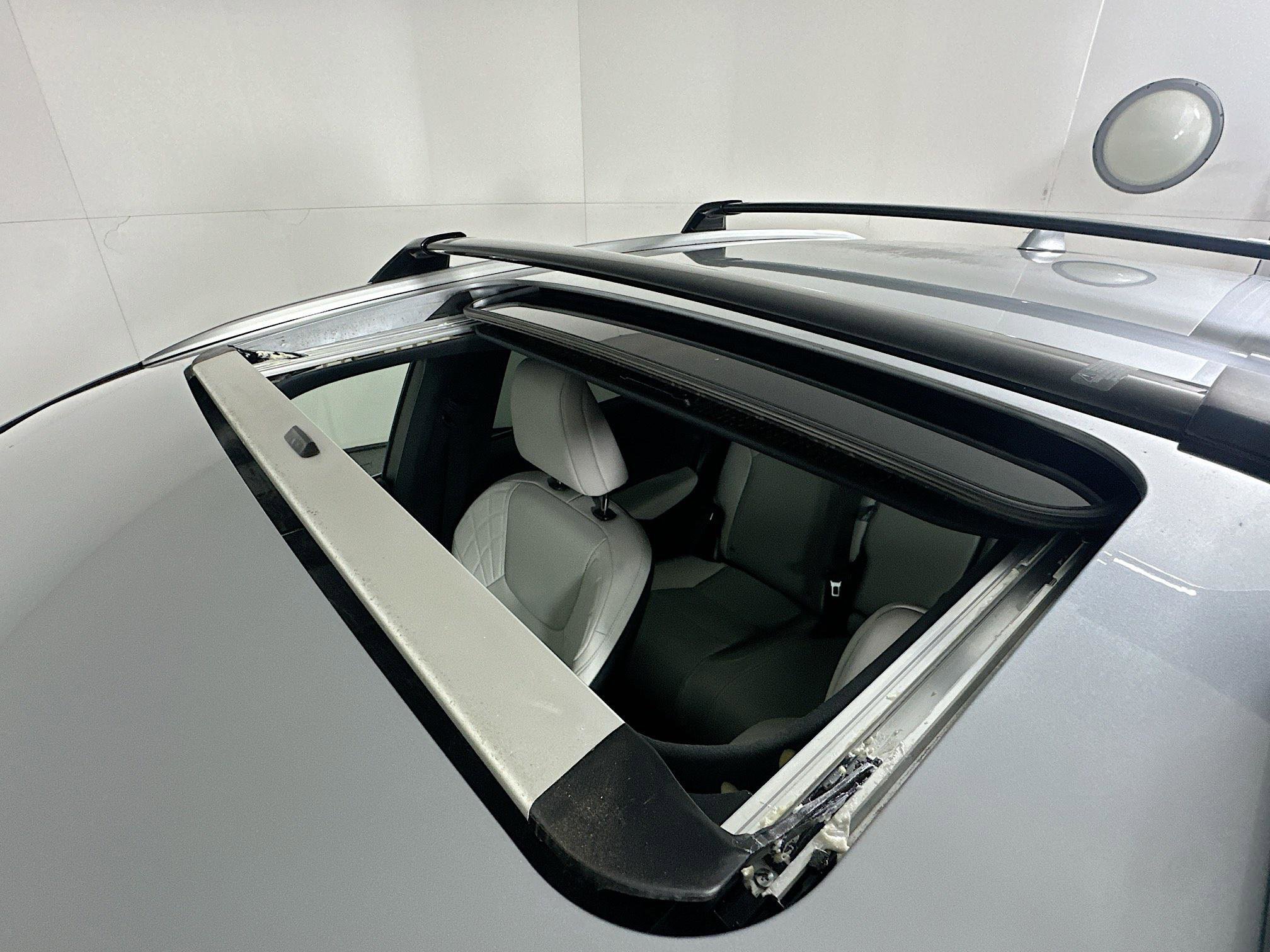 Used 2023 Lexus RX 350 Premium w/ Accessory Package (Z1) image 26