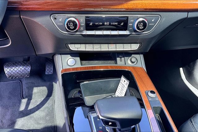 Used 2023 Audi Q5 2.0T Premium Plus w/ Premium Plus Package image 26