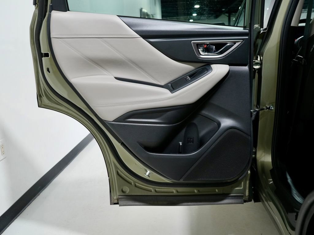 Used 2020 Subaru Forester Limited w/ Popular Package #3 image 28