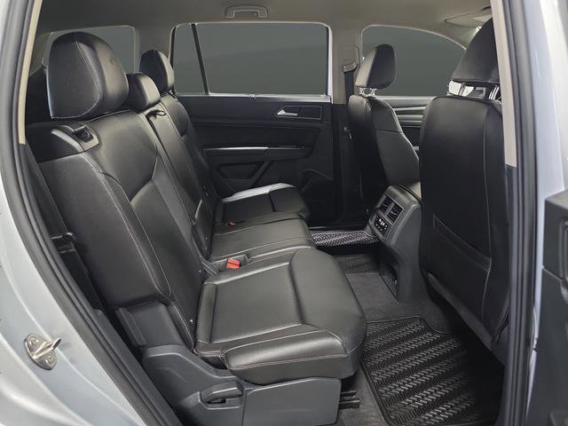 Used 2018 Volkswagen Atlas SE image 32