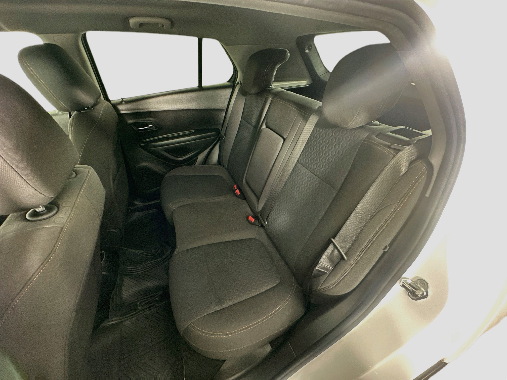 Used 2022 Chevrolet Trax LS w/ Tint and Cruise Package FWD image 27