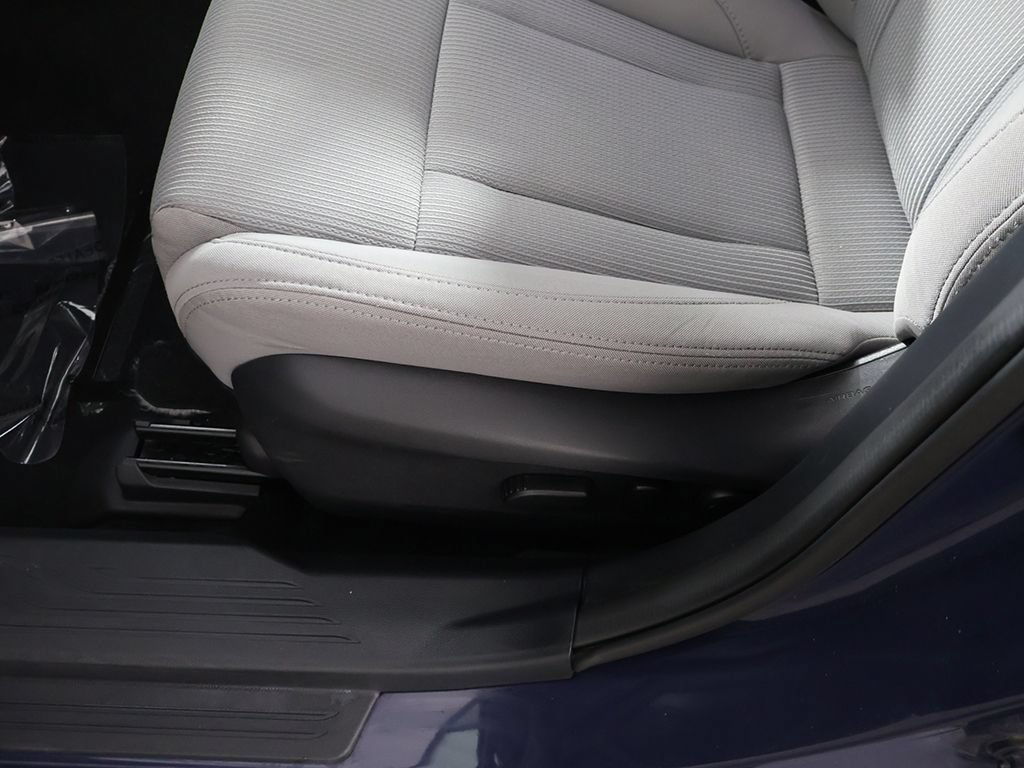 Used 2023 Subaru Legacy Premium AWD/4WD image 31