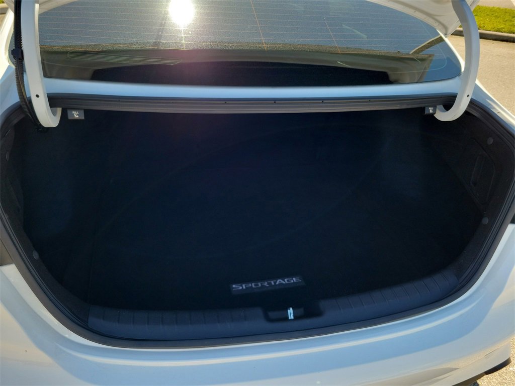 Used 2023 Kia Forte LXS w/ LXS Technology Package image 13