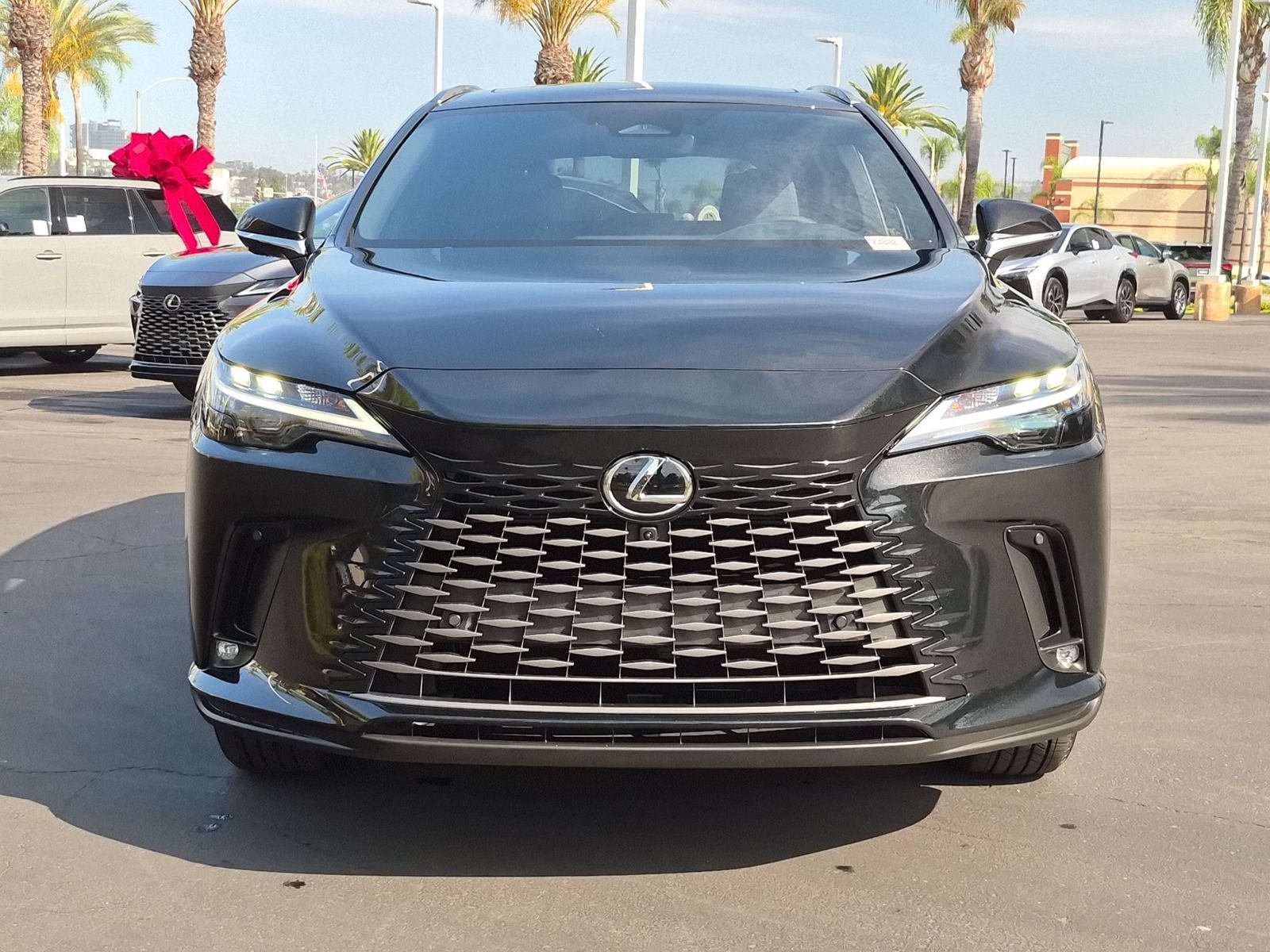 New 2026 Lexus RX 450h AWD image 2