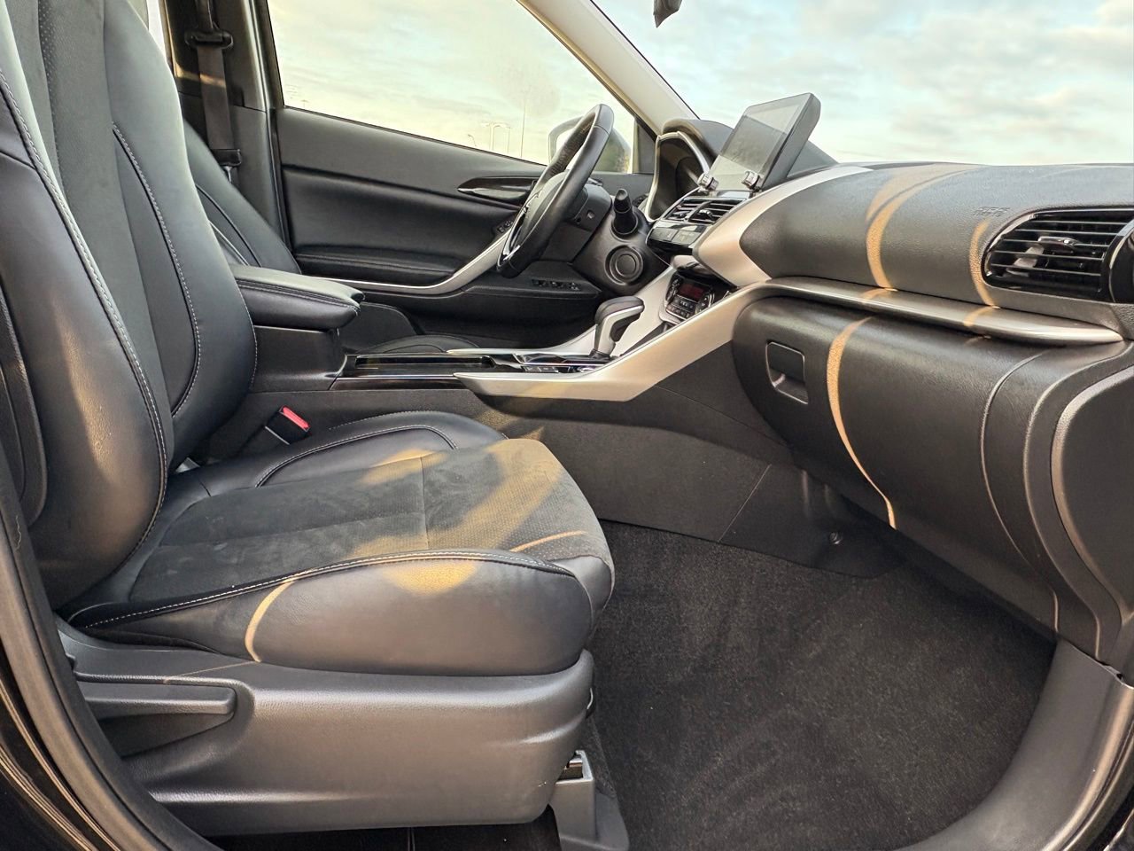 Used 2025 Mitsubishi Eclipse Cross SE image 35