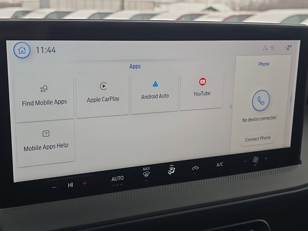New 2025 Ford Maverick XL w/ Equipment Group 102A image 38