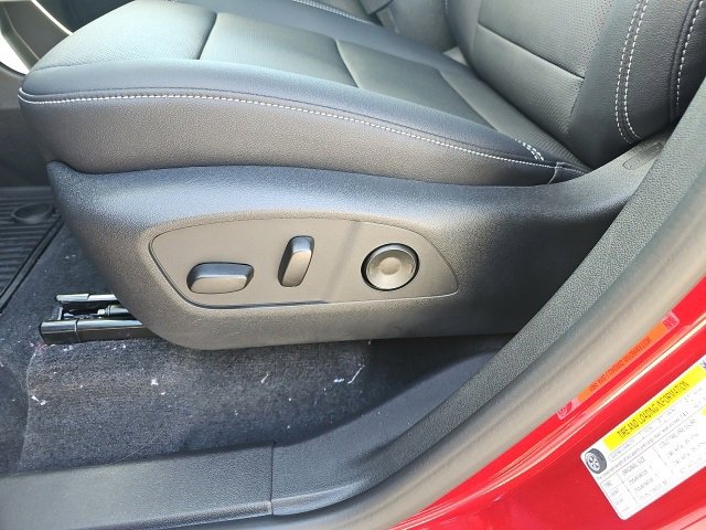 New 2026 Chevrolet Traverse LT w/ Enhanced Driving Package image 11
