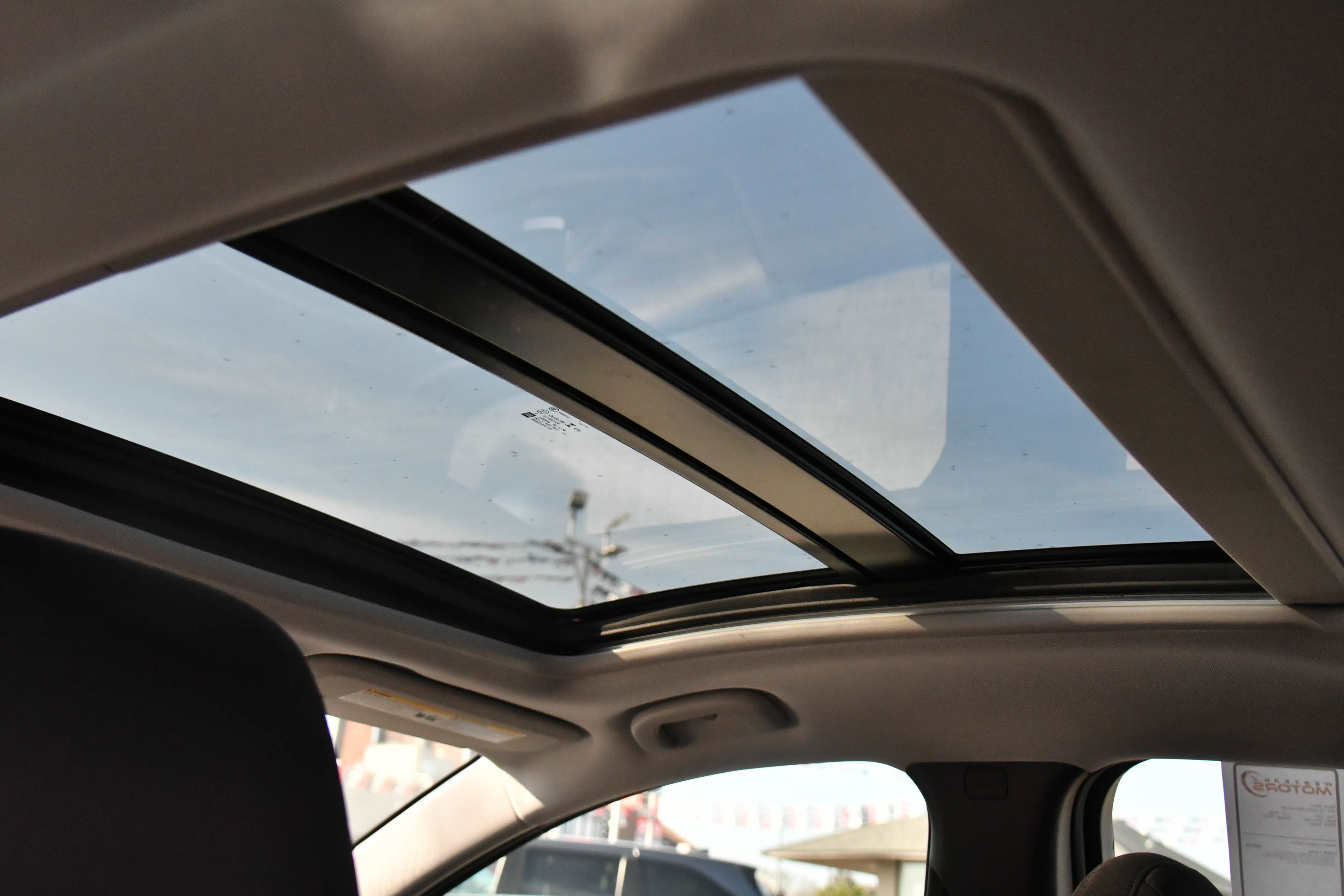 Used 2024 Chevrolet Malibu LT image 33