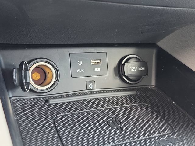 Used 2018 Hyundai Ioniq Limited w/ Limited Ultimate Package 03 FWD image 28