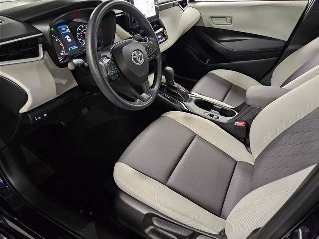 Used 2023 Toyota Corolla LE w/ Carpet Mat Package (TMS) FWD image 10